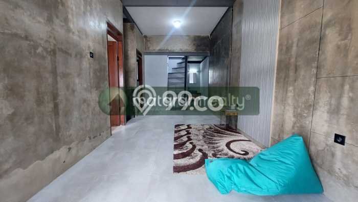 Rumah Nyaman area Antapani, 2 KT, Lingkungan Strategis, LT 76m² Bangunan 120m² Rumah Nyaman area Antapani, 2 KT, Lingkungan Strategis, LT 76m² Bangunan 120m²