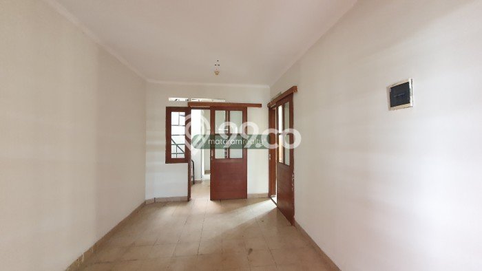 Rumah Minimalis 3 KT di Dago Bandung Unfurnished Rumah Minimalis 3 KT di Dago Bandung Unfurnished