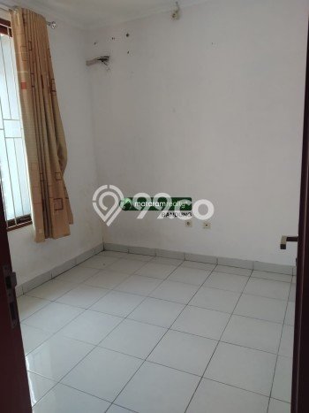 LOKASI TERBAIK! Rumah kawasan Soekarno Hatta, 3 KT, Area Premium, Luas 98m² Bangunan 140m² LOKASI TERBAIK! Rumah kawasan Soekarno Hatta, 3 KT, Area Premium, Luas 98m² Bangunan 140m²