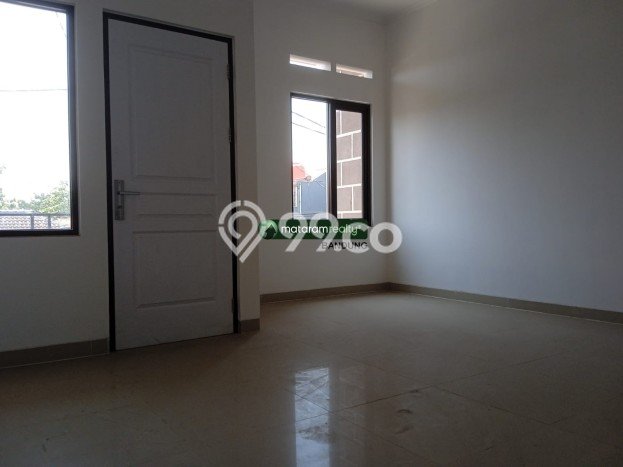 Rumah Modern 4 KT di Turangga Bandung Unfurnished Rumah Modern 4 KT di Turangga Bandung Unfurnished