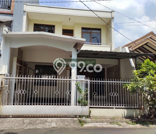 Rumah di Sukaluyu, Akses ke Fasilitas, 8 KT, Luas 96m² Bangunan 162m² Rumah di Sukaluyu, Akses ke Fasilitas, 8 KT, Luas 96m² Bangunan 162m²