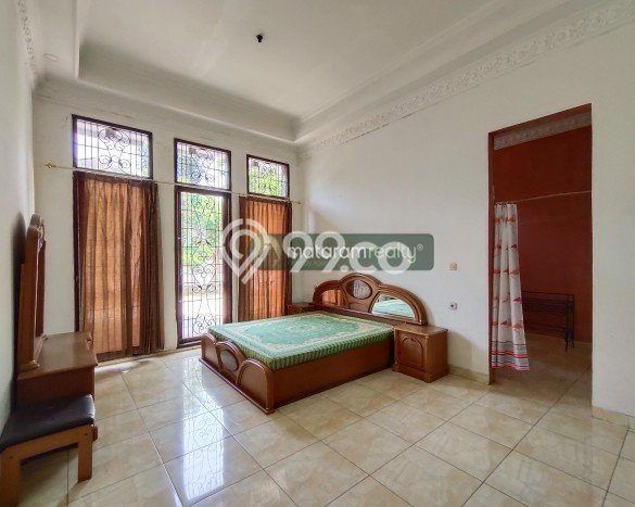 FEATURED! Rumah kawasan Geger Kalong, 5 KT, Area Premium, LT 480m2m² LB 460m2m² FEATURED! Rumah kawasan Geger Kalong, 5 KT, Area Premium, LT 480m2m² LB 460m2m²