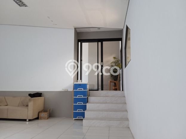 Unit Ruko Dijual di Bandung LT 275m2 & LB 245m2 Unit Ruko Dijual di Bandung LT 275m2 & LB 245m2