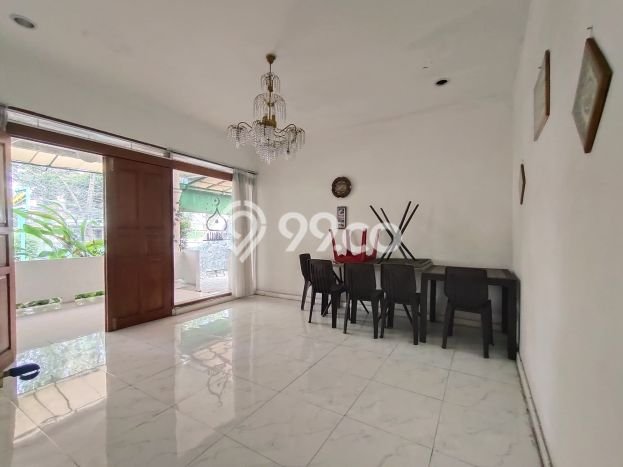 SPECIAL LISTING! Rumah di Dago, 5 KT, Akses Pusat Kota, Luas 500m2m² LB 350m2m² SPECIAL LISTING! Rumah di Dago, 5 KT, Akses Pusat Kota, Luas 500m2m² LB 350m2m²