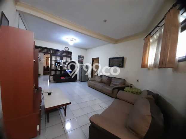 SPECIAL PRICE! Rumah area Supratman, 2 KM, Akses Mudah Pusat Kota, Luas 230m2m² Bangunan 225m2m² SPECIAL PRICE! Rumah area Supratman, 2 KM, Akses Mudah Pusat Kota, Luas 230m2m² Bangunan 225m2m²