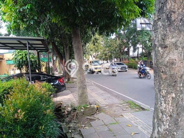 Hunian Mewah LB 206m2 Siap Huni Desain Elegan di Bandung Kota, Bandung Hunian Mewah LB 206m2 Siap Huni Desain Elegan di Bandung Kota, Bandung