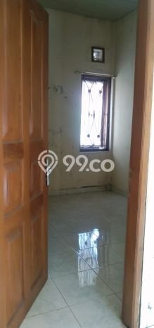 Dijual Rumah 6 Kamar Lokasi Ideal Bagus dan Strategis di Buahdua Dijual Rumah 6 Kamar Lokasi Ideal Bagus dan Strategis di Buahdua