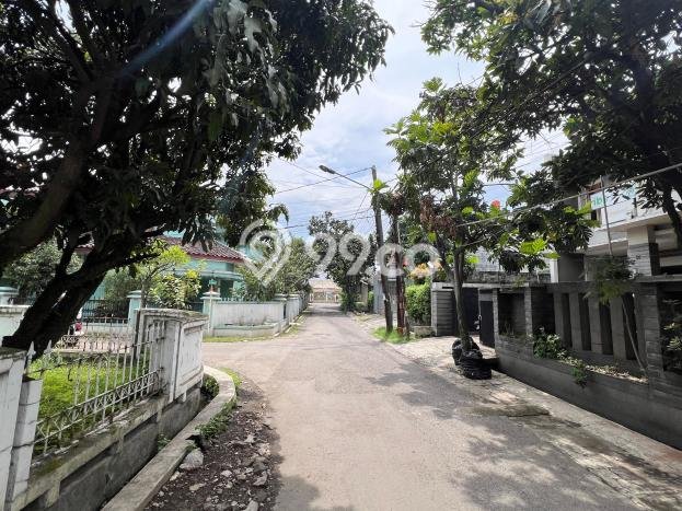 Rumah Cantik Siap Huni Di Bandung Kidul Luas 270m2 Lokasi Strategis Rumah Cantik Siap Huni Di Bandung Kidul Luas 270m2 Lokasi Strategis