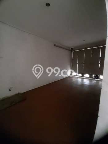 Lokasi terbaik! Rumah siap huni disewakan di BKR LB 250m2 Lokasi terbaik! Rumah siap huni disewakan di BKR LB 250m2