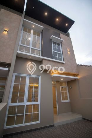 Jual Rumah Minimalis Bagus Punya 4 KT di Arcamanik Bandung SHM Jual Rumah Minimalis Bagus Punya 4 KT di Arcamanik Bandung SHM