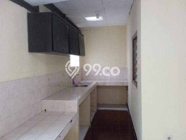 Rumah Nyaman area Regol, 3 KT, Area Strategis, Luas 180m² Bangunan 160m² Rumah Nyaman area Regol, 3 KT, Area Strategis, Luas 180m² Bangunan 160m²