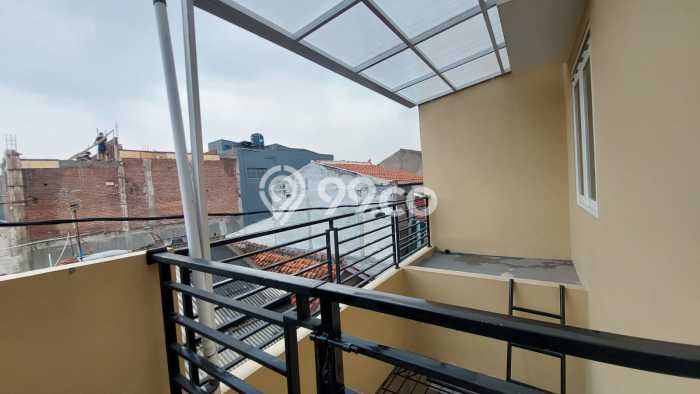 Rumah Bagus Siap Pakai Di Antapani Luas 150m2 Aman Rumah Bagus Siap Pakai Di Antapani Luas 150m2 Aman
