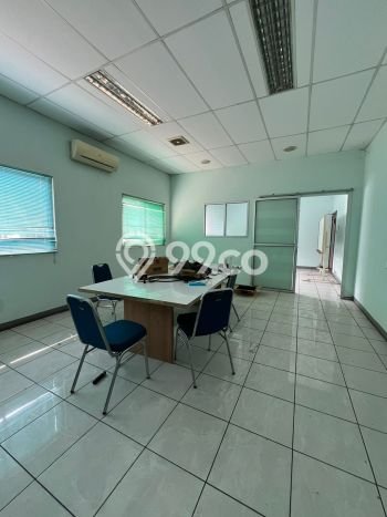 AREA BISNIS! Pabrik di Karawang Timur, Luas 2762m², Mainroad, Ramai AREA BISNIS! Pabrik di Karawang Timur, Luas 2762m², Mainroad, Ramai