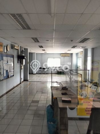 LOKASI TERBAIK! Pabrik di Jababeka, Luas 7392m², Area Bisnis LOKASI TERBAIK! Pabrik di Jababeka, Luas 7392m², Area Bisnis