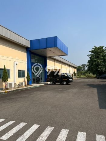 AREA BISNIS! Pabrik di Karawang Timur, Luas 2762m², Mainroad, Ramai AREA BISNIS! Pabrik di Karawang Timur, Luas 2762m², Mainroad, Ramai