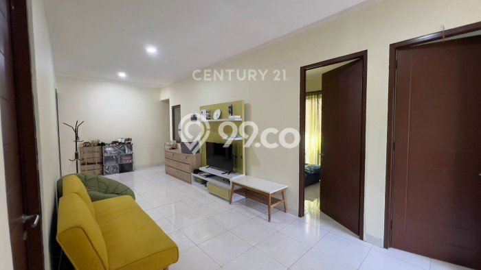 Rumah Luxury Modern Tanpa Renovasi di Bintaro Tangerang Selatan Rumah Luxury Modern Tanpa Renovasi di Bintaro Tangerang Selatan