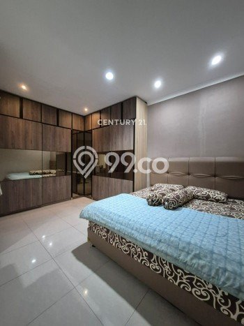 Jual Rumah Luas Elegan Dengan View Cantik di BSD City, Tangerang Jual Rumah Luas Elegan Dengan View Cantik di BSD City, Tangerang