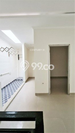 Disewakan! Rumah 3 Kamar Tidur &
2 Kamar Mandi di Bintaro, Tangerang Selatan Disewakan! Rumah 3 Kamar Tidur &
2 Kamar Mandi di Bintaro, Tangerang Selatan