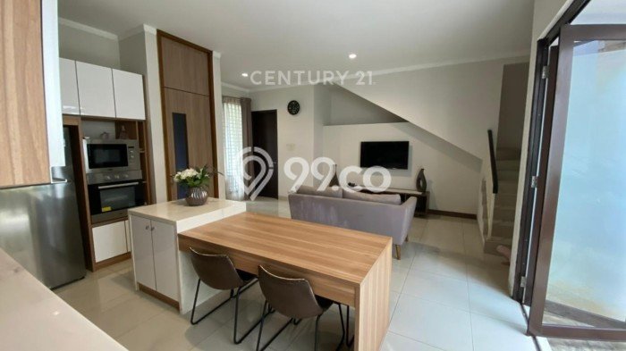 Dijual Rumah Luas Megah Dengan View Eksklusif di Bintaro, Tangerang Selatan Dijual Rumah Luas Megah Dengan View Eksklusif di Bintaro, Tangerang Selatan