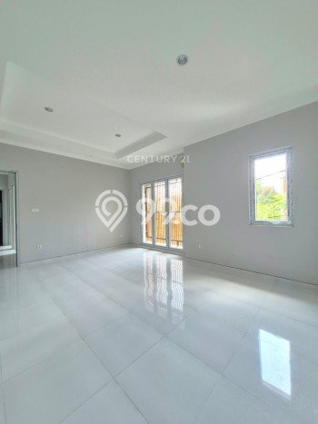 Dijual Rumah Luas Megah Dengan View Eksklusif di Bintaro, Tangerang Selatan Dijual Rumah Luas Megah Dengan View Eksklusif di Bintaro, Tangerang Selatan