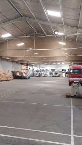 Gudang Disewa di Tangerang dengan LB 5838m2 Area Komersial Ramai Gudang Disewa di Tangerang dengan LB 5838m2 Area Komersial Ramai