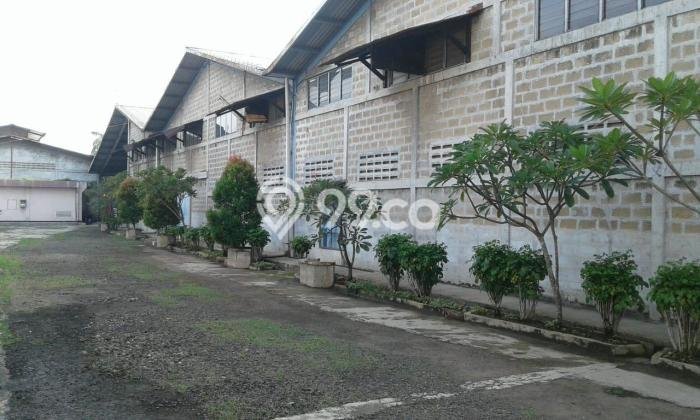 Gudang Disewa di Tangerang dengan LB 5838m2 Area Komersial Ramai Gudang Disewa di Tangerang dengan LB 5838m2 Area Komersial Ramai