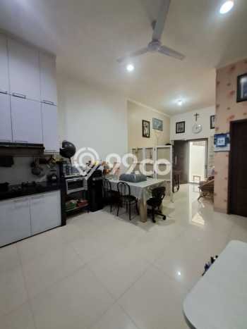 Dijual Hunian Rumah Terawat 3 KT di Jelambar, Jakarta Barat Dijual Hunian Rumah Terawat 3 KT di Jelambar, Jakarta Barat