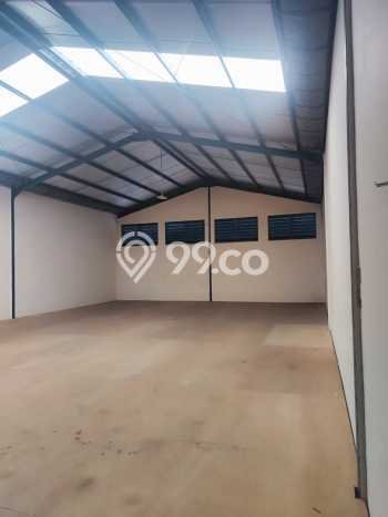 Unit Komersial Disewakan di Tangerang Area Strategis Harga Kompetitif Unit Komersial Disewakan di Tangerang Area Strategis Harga Kompetitif