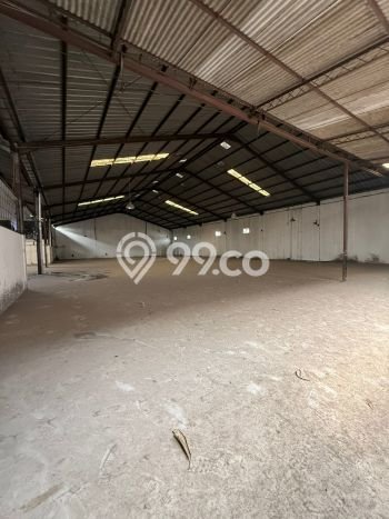 Unit Gudang Paling Strategis di Cipondoh Tangerang dengan LB 1600m2 Unit Gudang Paling Strategis di Cipondoh Tangerang dengan LB 1600m2
