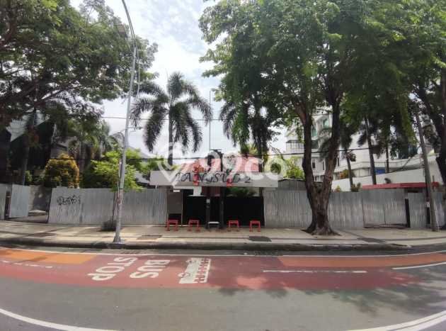 Untuk Dijual! Kantor di Basuki Rachmat Surabaya LT 1600m2 / LB 750m2 Kawasan Strategis Untuk Dijual! Kantor di Basuki Rachmat Surabaya LT 1600m2 / LB 750m2 Kawasan Strategis