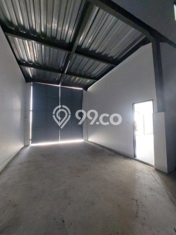 Unit Gudang Disewakan di Teluk Naga di Area Ramai & Strategis Unit Gudang Disewakan di Teluk Naga di Area Ramai & Strategis