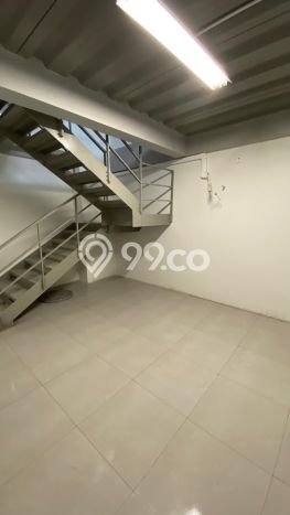 Gudang Disewakan di Periuk, Luas 220m2m², Kawasan Premium, Siap Usaha Gudang Disewakan di Periuk, Luas 220m2m², Kawasan Premium, Siap Usaha