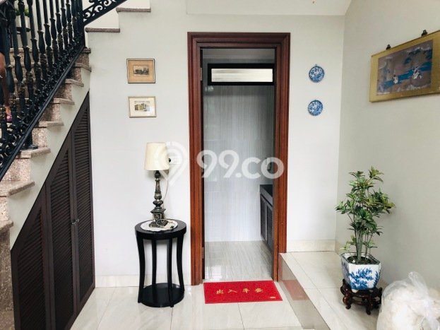 Rumah LT 1300m² area Sunrise Garden, Dekat Sunrise Garden, Jakarta Barat, Jakarta Barat Rumah LT 1300m² area Sunrise Garden, Dekat Sunrise Garden, Jakarta Barat, Jakarta Barat