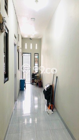 Rumah Elit Modern Tanpa Renovasi di Taman Kota Jakarta Barat Rumah Elit Modern Tanpa Renovasi di Taman Kota Jakarta Barat