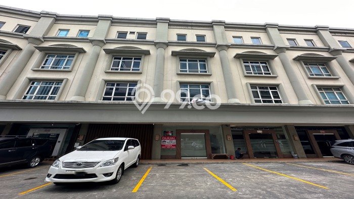 Ruko di Kebon Jeruk, Luas 270m², Posisi Mainroad Ruko di Kebon Jeruk, Luas 270m², Posisi Mainroad