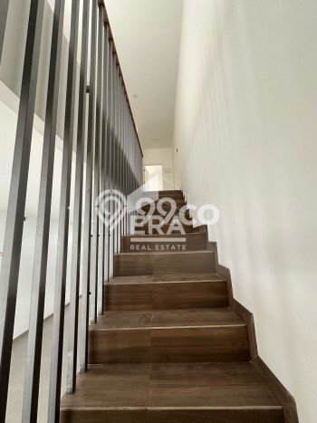 Jual Rumah Eksklusif 3 KT di Green Ville, Jakarta Barat Jual Rumah Eksklusif 3 KT di Green Ville, Jakarta Barat