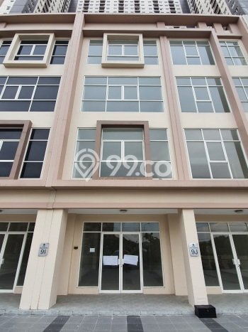 Unit Ruko Dijual di Surabaya LT 75m2 & LB 300m2 Unit Ruko Dijual di Surabaya LT 75m2 & LB 300m2