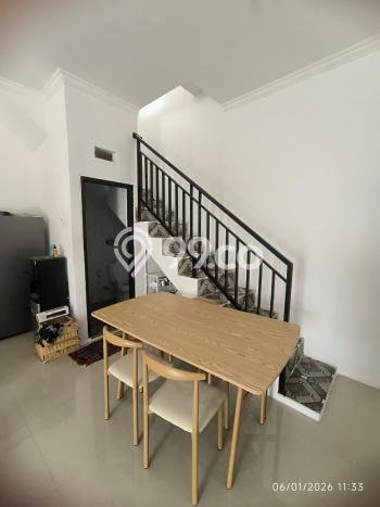 Jual Rumah Bagus Siap Huni LB 110m2 di Duren Sawit, Jakarta Timur Jual Rumah Bagus Siap Huni LB 110m2 di Duren Sawit, Jakarta Timur