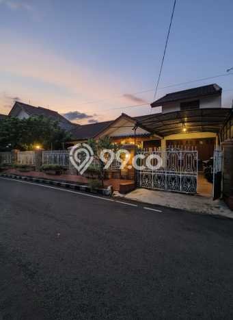 For Sale Rumah Mewah Exclusive di Duren Sawit, Jakarta Timur For Sale Rumah Mewah Exclusive di Duren Sawit, Jakarta Timur