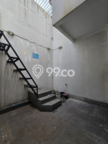 Komersial Dijual di Prime Area Jakarta Timur Luas 100m2 Komersial Dijual di Prime Area Jakarta Timur Luas 100m2