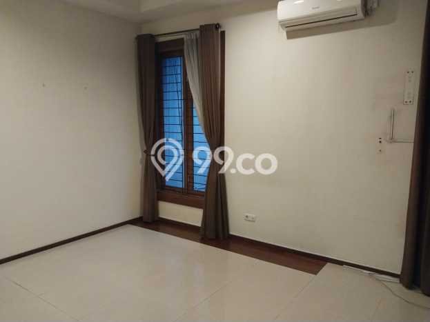 Rumah Sewa Tangerang Selatan LT 1.4e+06m2 LB 1.65e+06m2 Area Bintaro Rumah Sewa Tangerang Selatan LT 1.4e+06m2 LB 1.65e+06m2 Area Bintaro