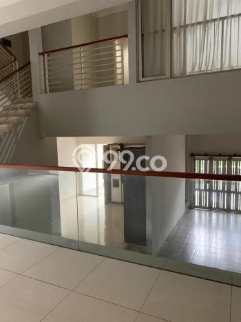 Disewakan! Rumah 3 Kamar Tidur &
3 Kamar Mandi di Sektor 9-Bintaro, Tangerang Selatan Disewakan! Rumah 3 Kamar Tidur &
3 Kamar Mandi di Sektor 9-Bintaro, Tangerang Selatan