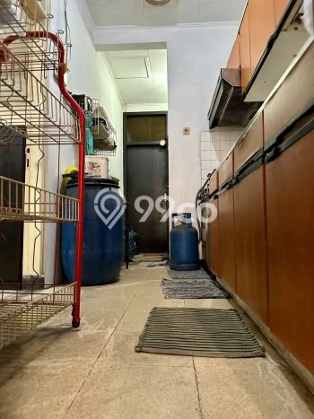 Rumah Luas Asri 3 KT Siap Pakai di Bintaro Jakarta Selatan Rumah Luas Asri 3 KT Siap Pakai di Bintaro Jakarta Selatan