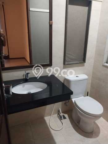 Rumah Sewa Tangerang Selatan LT 1.4e+06m2 LB 1.65e+06m2 Area Bintaro Rumah Sewa Tangerang Selatan LT 1.4e+06m2 LB 1.65e+06m2 Area Bintaro