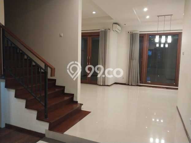 Rumah Sewa Tangerang Selatan LT 1.4e+06m2 LB 1.65e+06m2 Area Bintaro Rumah Sewa Tangerang Selatan LT 1.4e+06m2 LB 1.65e+06m2 Area Bintaro