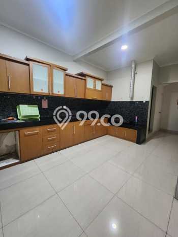 For Sale! Luxury House LT 200m2 Desain Elegan di Gading Serpong For Sale! Luxury House LT 200m2 Desain Elegan di Gading Serpong
