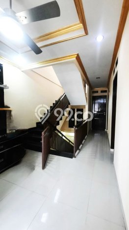 Dijual Hunian Rumah Terawat 5 KT di Poris, Tangerang Dijual Hunian Rumah Terawat 5 KT di Poris, Tangerang