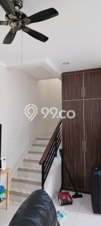 Jual Rumah Luas Megah Dengan View Eksklusif di Gading Serpong, Tangerang Jual Rumah Luas Megah Dengan View Eksklusif di Gading Serpong, Tangerang