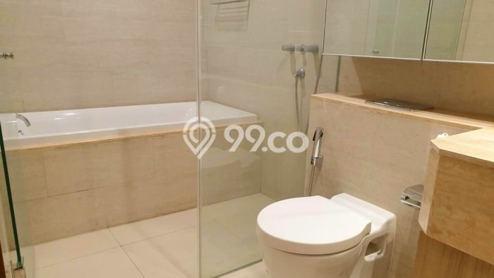 Hunian Apartemen High-Class untuk Dijual di Jakarta Barat dengan 3 BR & 2 Kamar Mandi Hunian Apartemen High-Class untuk Dijual di Jakarta Barat dengan 3 BR & 2 Kamar Mandi