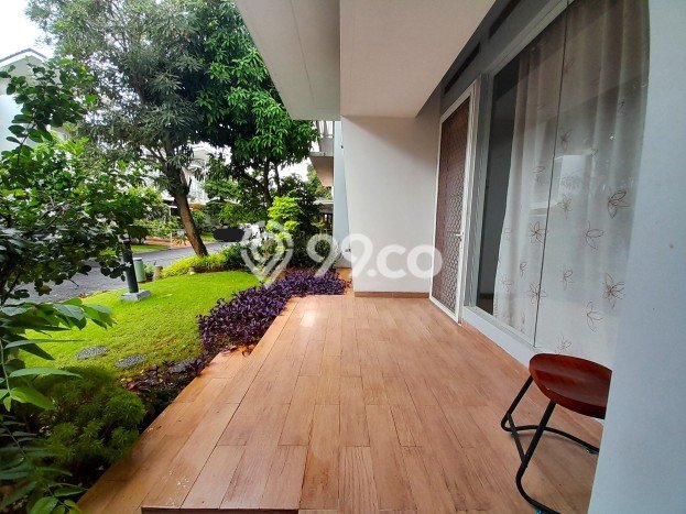 Rumah Mewah LB 250m2 Siap Pakai Desain Elegan di Gading Serpong, Tangerang Rumah Mewah LB 250m2 Siap Pakai Desain Elegan di Gading Serpong, Tangerang